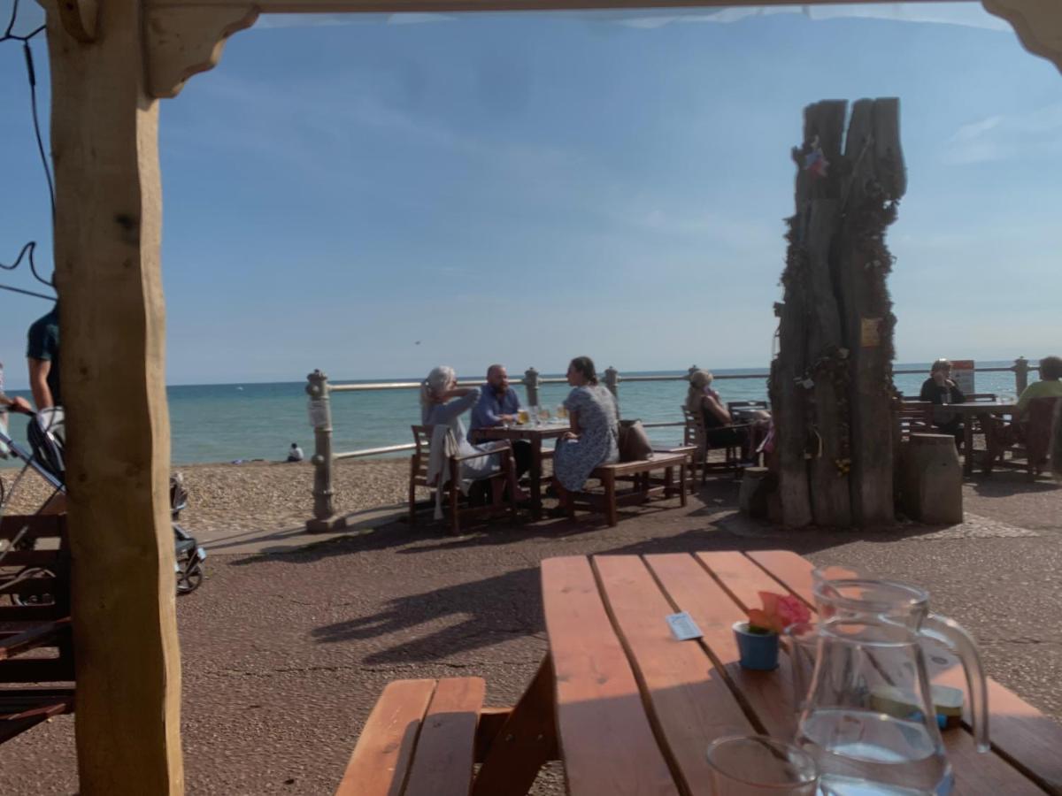 Single Room - Bed For The Night - Close To Beach St Leonards-on-Sea Exterior foto