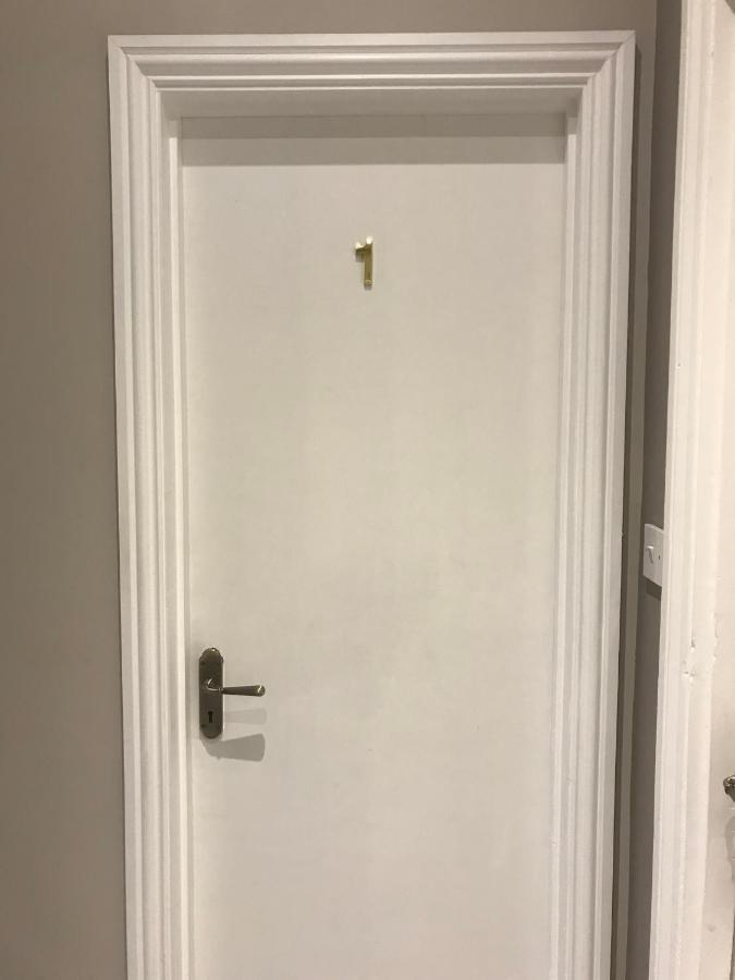 Single Room - Bed For The Night - Close To Beach St Leonards-on-Sea Exterior foto